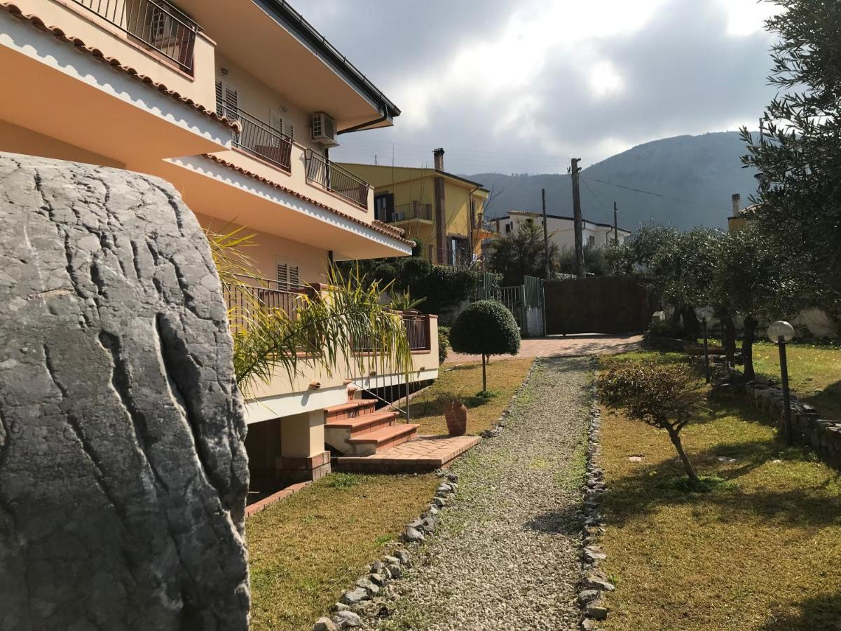 B&B Villa Degli Ulivi Praia a Mare Zewnętrze zdjęcie